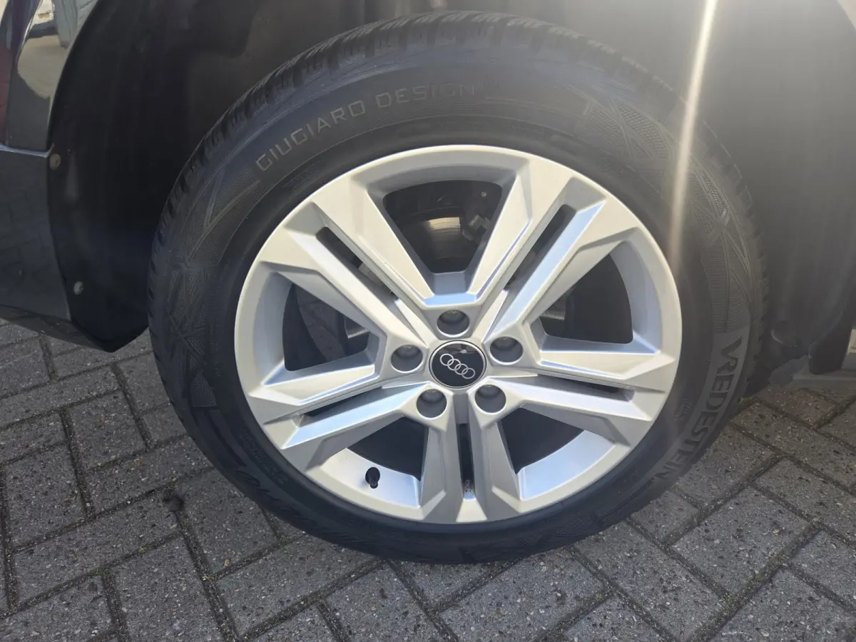 35 TFSI Advanced edition Automaat/ Cruise control/ Navigatie/ Parkeersensoren voor + achter/ Rijklaarprijs!