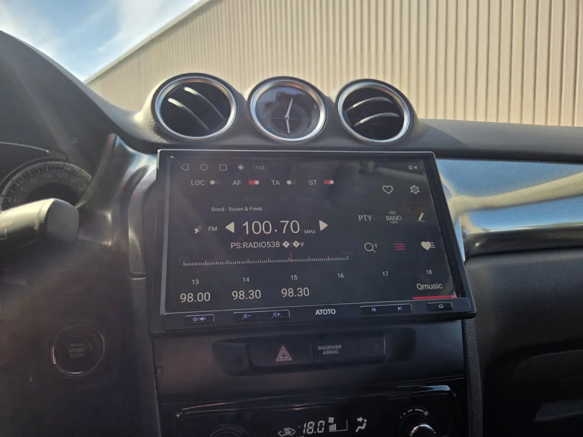 1.4 Boosterjet Style Smart Hybrid/ Cruise control/ Camera/ Parkeersensoren Achter/ Rijklaarprijs!