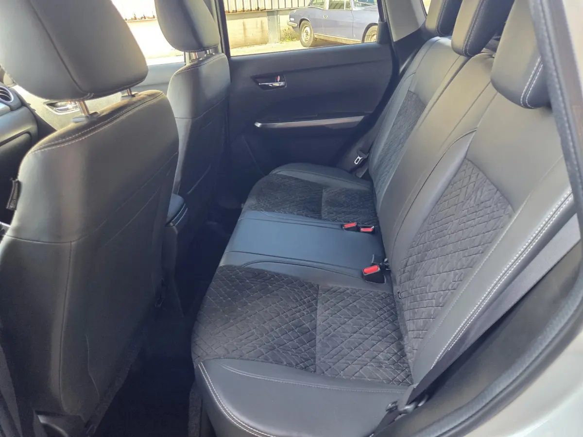 1.4 Boosterjet Style Smart Hybrid/ Cruise control/ Camera/ Parkeersensoren Achter/ Rijklaarprijs!