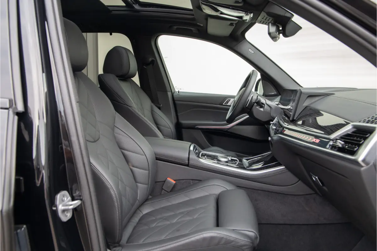 xDrive50e M-Sport , Pano, Innovation, Harman-Kardon, Head-up, 22" 2026