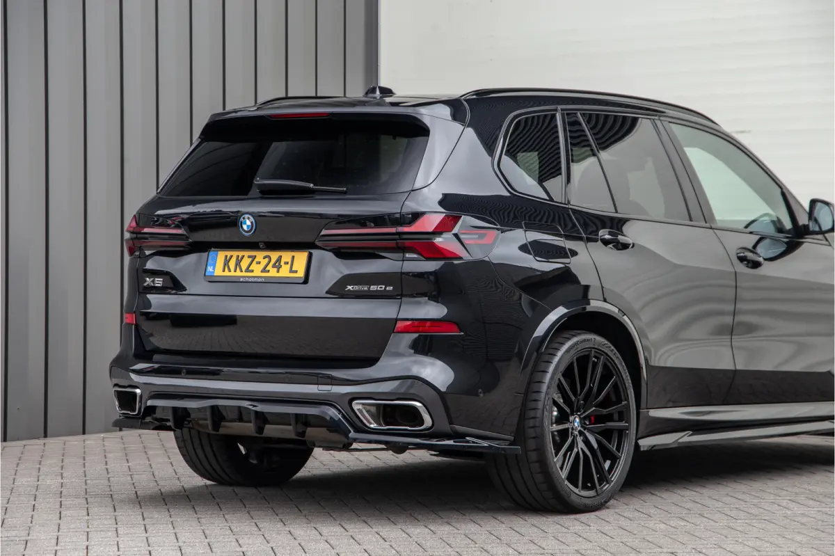 xDrive50e M-Sport , Pano, Innovation, Harman-Kardon, Head-up, 22" 2026