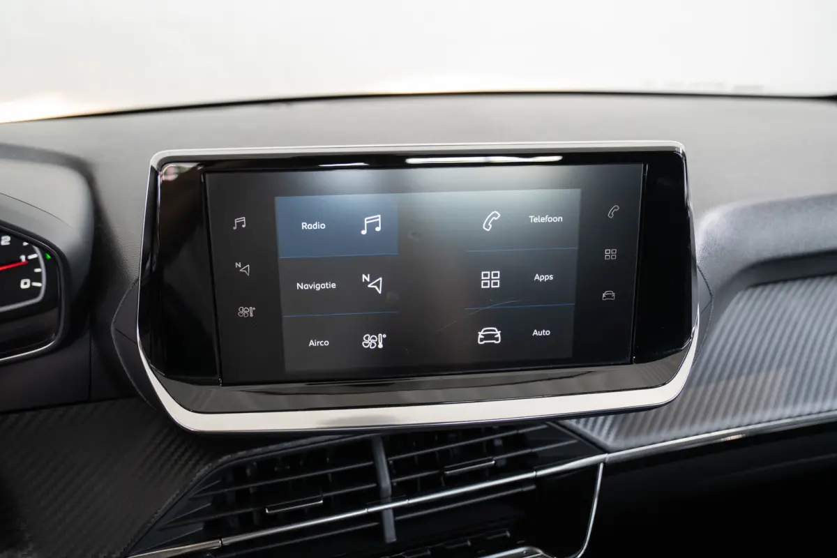 1.2 PureTech Active | Navigatie | Apple Carplay & Android Auto | Cruise Controle | Bluetooth | DAB | Airco| Elektrische Ramen |