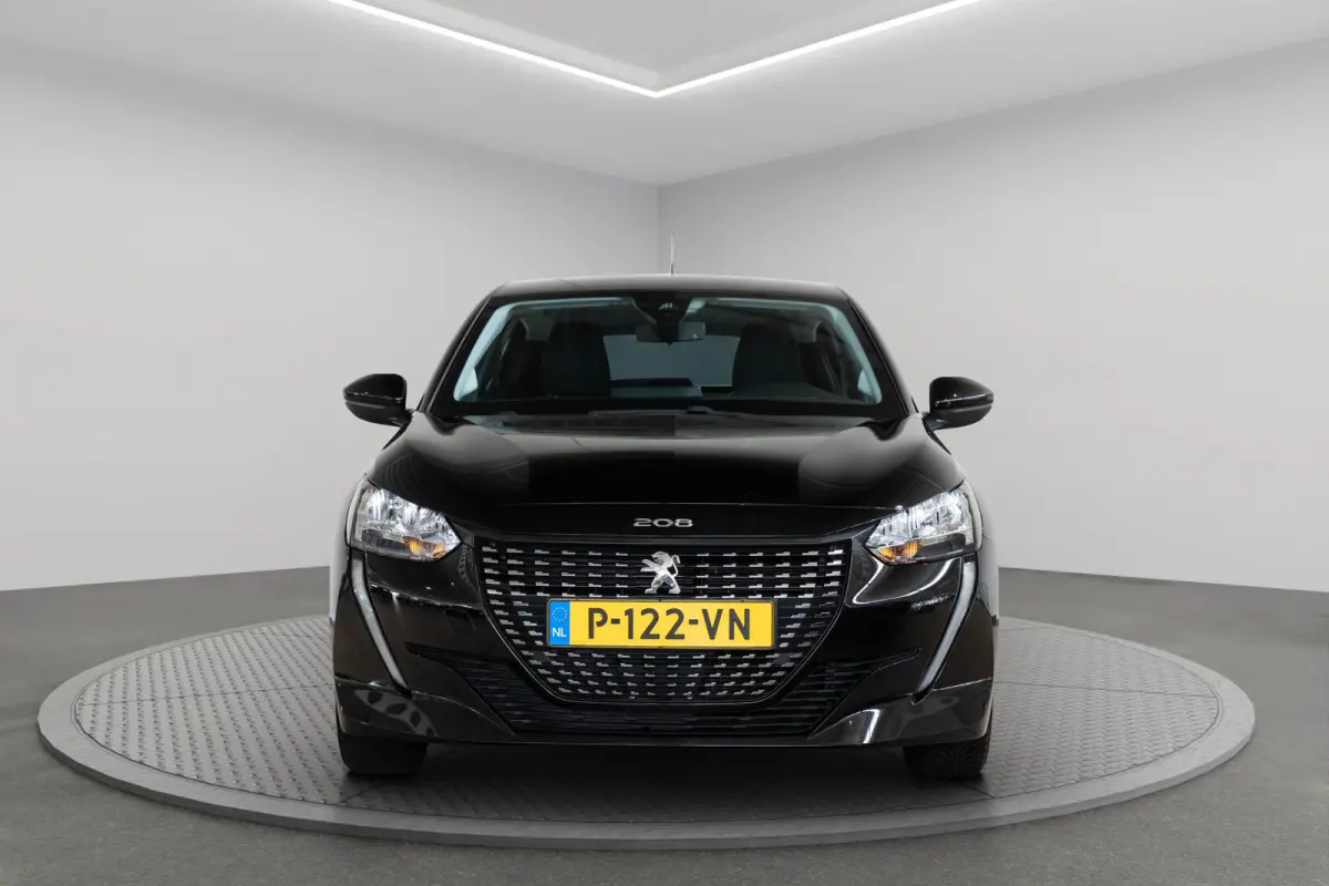 1.2 PureTech Active | Navigatie | Apple Carplay & Android Auto | Cruise Controle | Bluetooth | DAB | Airco| Elektrische Ramen |
