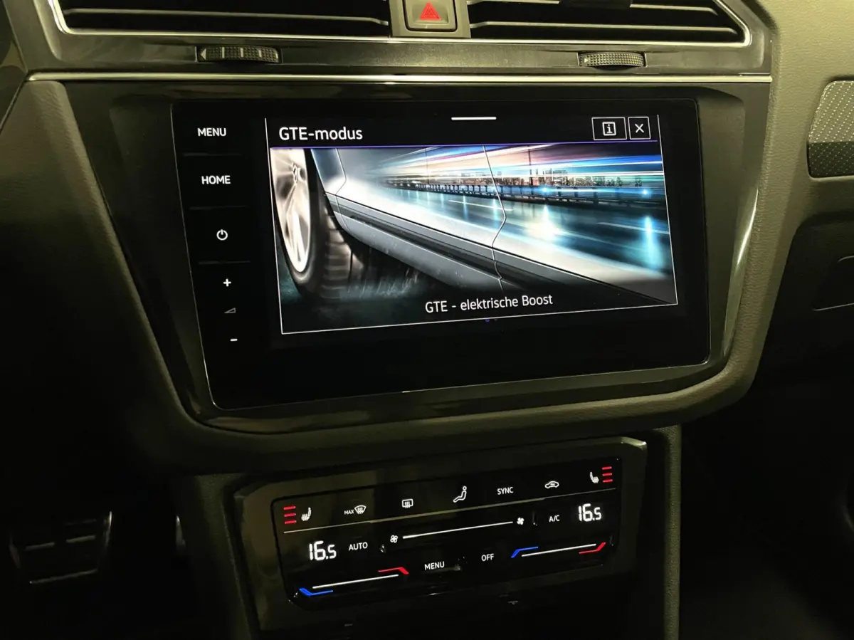 1.4 TSI eHybrid R-Line Business+/ Pano/ Leder/ Keyless/ 20''LMV