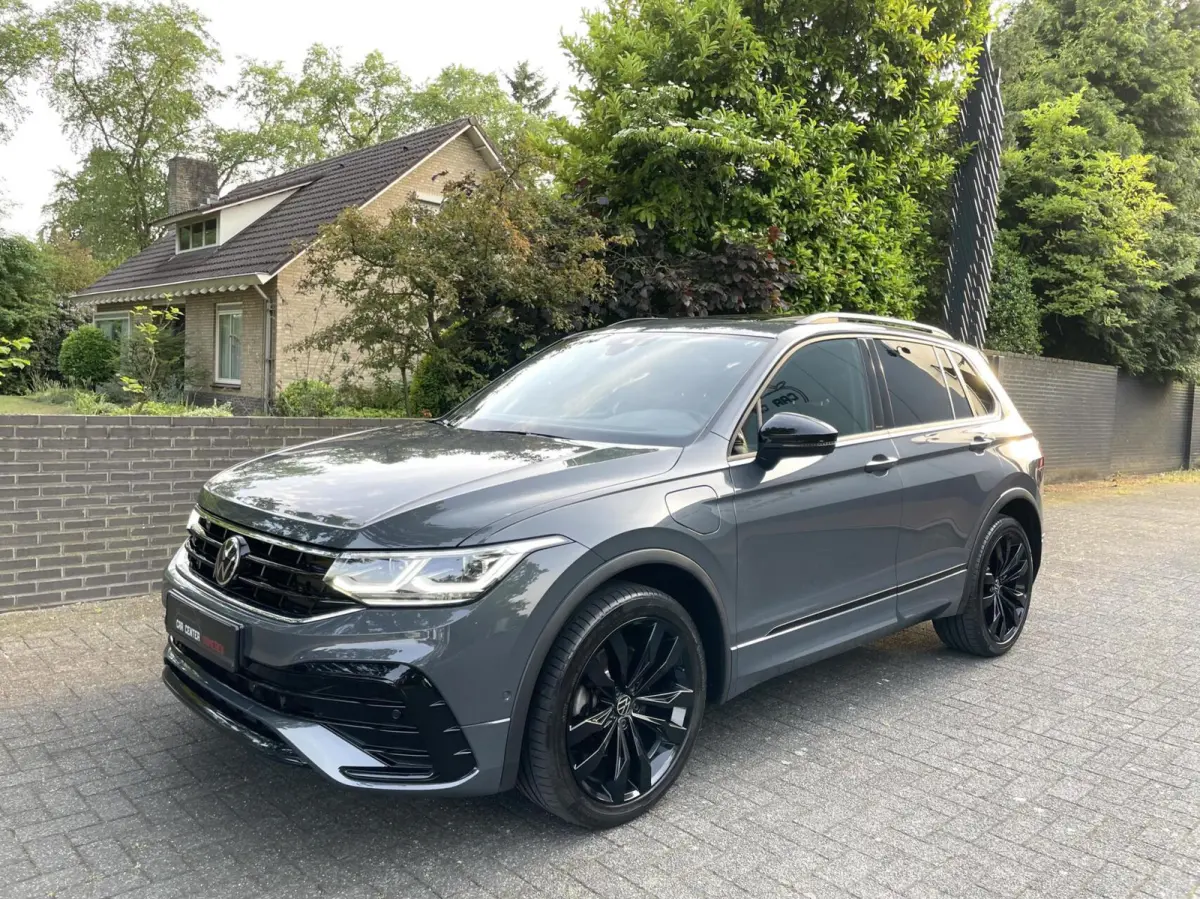 1.4 TSI eHybrid R-Line Business+/ Pano/ Leder/ Keyless/ 20''LMV