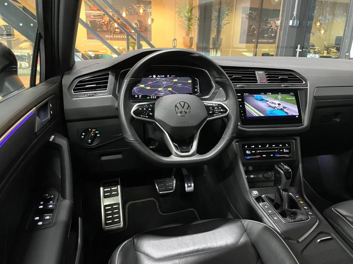 1.4 TSI eHybrid R-Line Business+/ Pano/ Leder/ Keyless/ 20''LMV