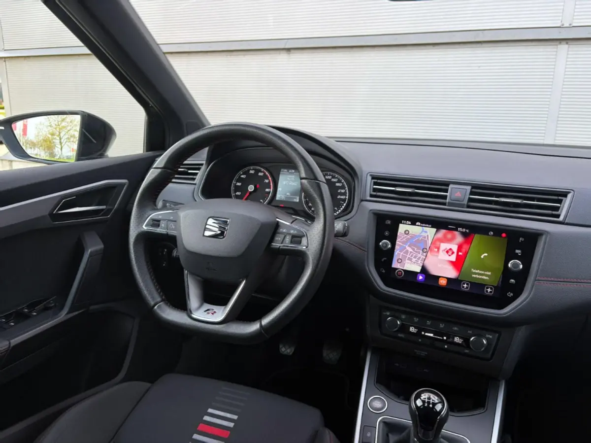 1.0 TSI 95pk FR Business Intense | Navigatie | Camera | Adaptive Cruise