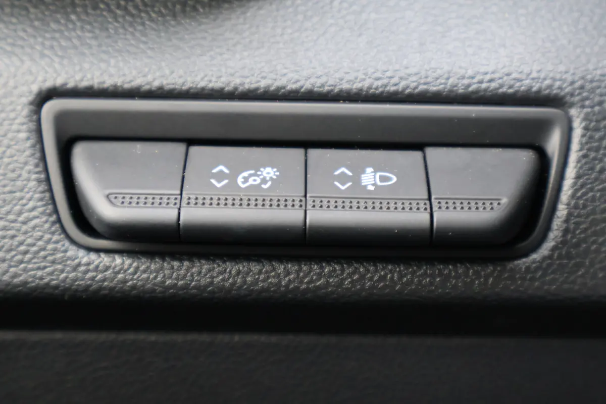 2.0 Blue dCi 150pk L2 H1 Airco Navigatie