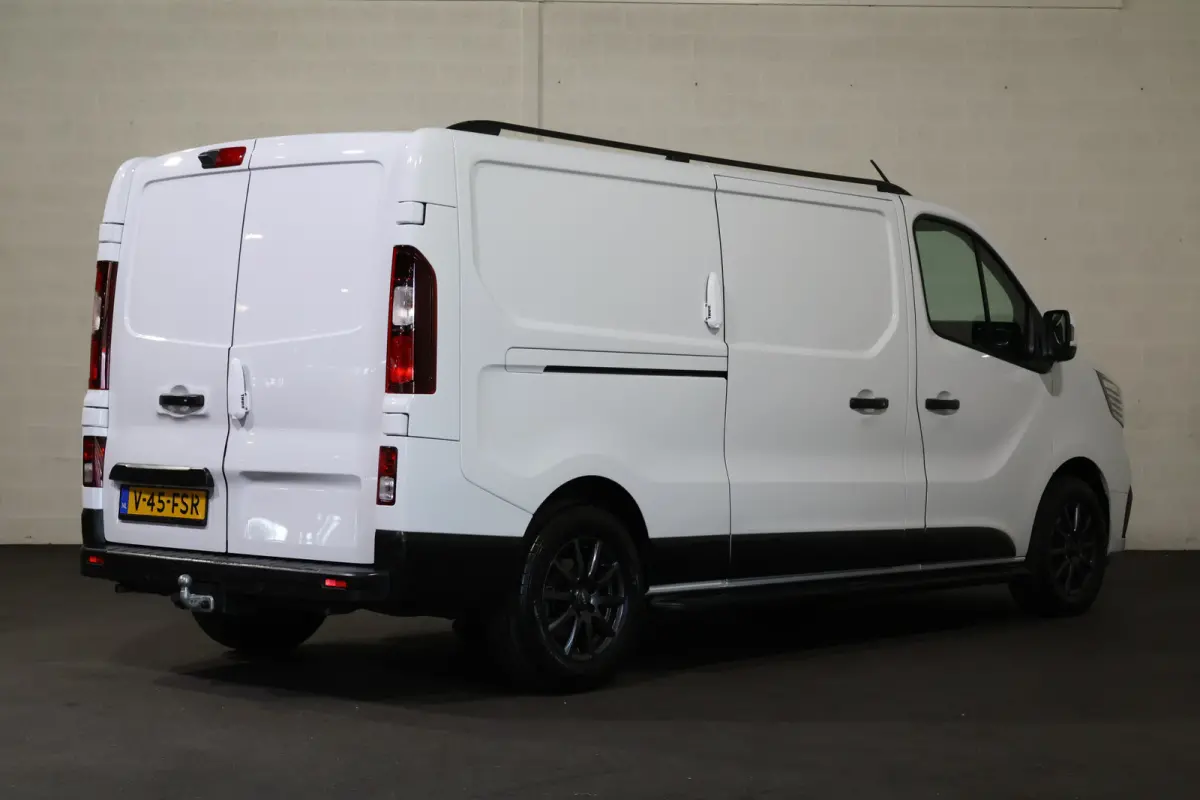 2.0 Blue dCi 150pk L2 H1 Airco Navigatie