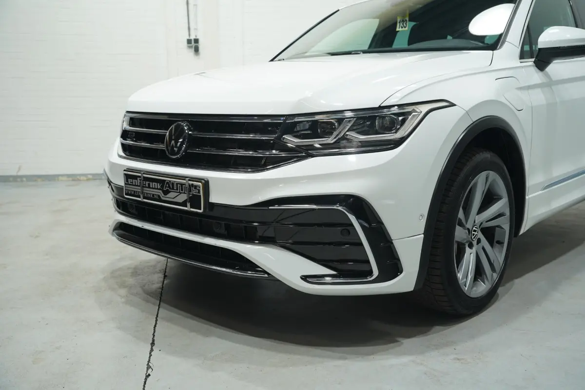 1.4 TSI eHybrid R-Line Business+ NAP SOH 89% Clima Camera 360 Apple Carplay Led koplampen Rijklaar!