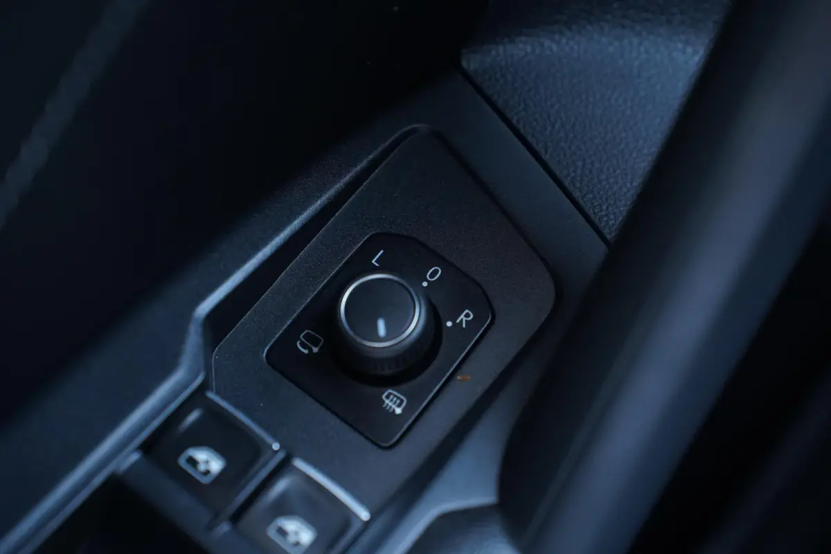 1.4 TSI eHybrid R-Line Business+ NAP SOH 89% Clima Camera 360 Apple Carplay Led koplampen Rijklaar!