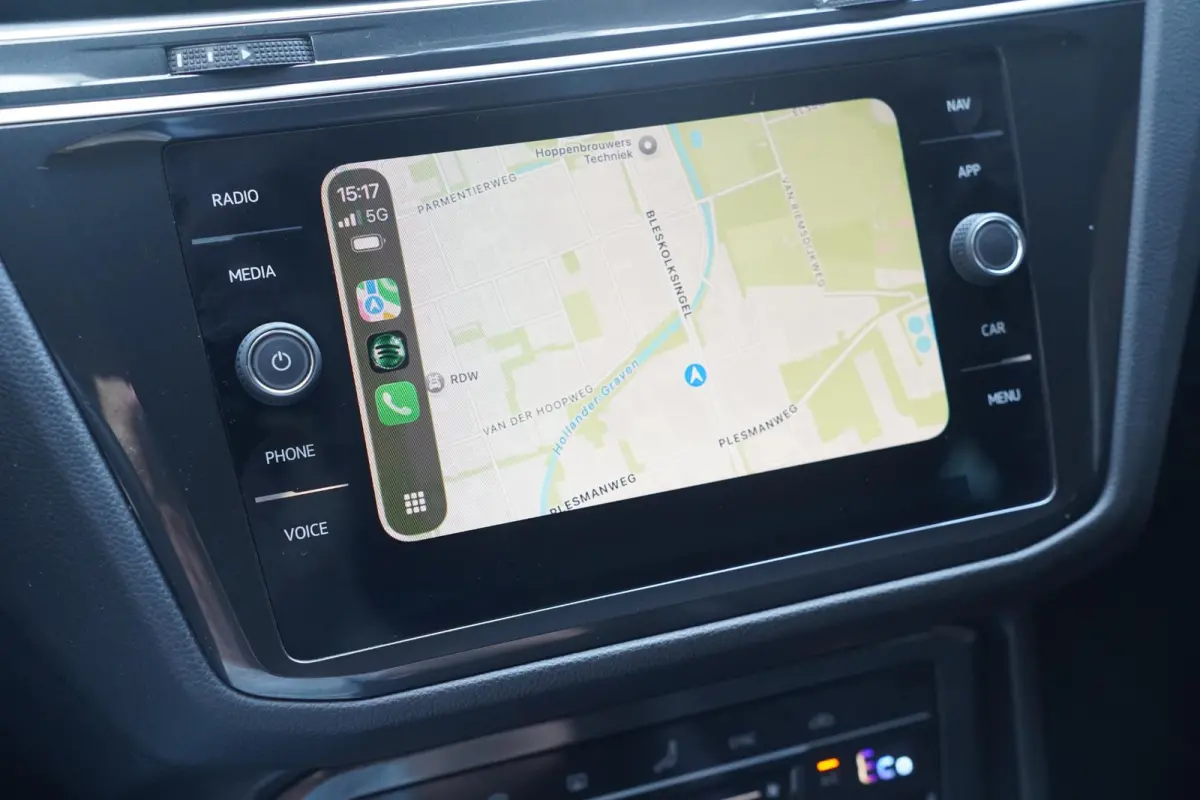 1.4 TSI eHybrid R-Line Business+ NAP SOH 89% Clima Camera 360 Apple Carplay Led koplampen Rijklaar!