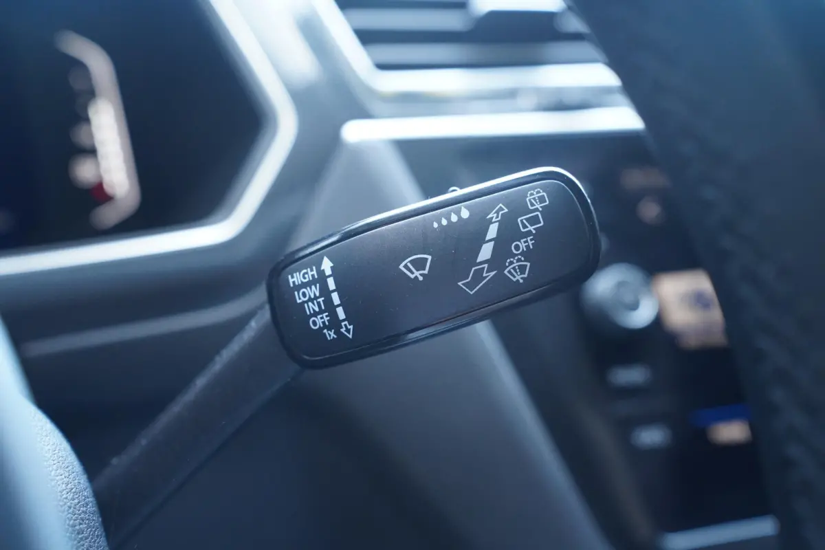 1.4 TSI eHybrid R-Line Business+ NAP SOH 89% Clima Camera 360 Apple Carplay Led koplampen Rijklaar!