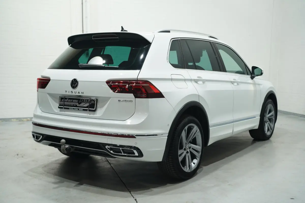 1.4 TSI eHybrid R-Line Business+ NAP SOH 89% Clima Camera 360 Apple Carplay Led koplampen Rijklaar!