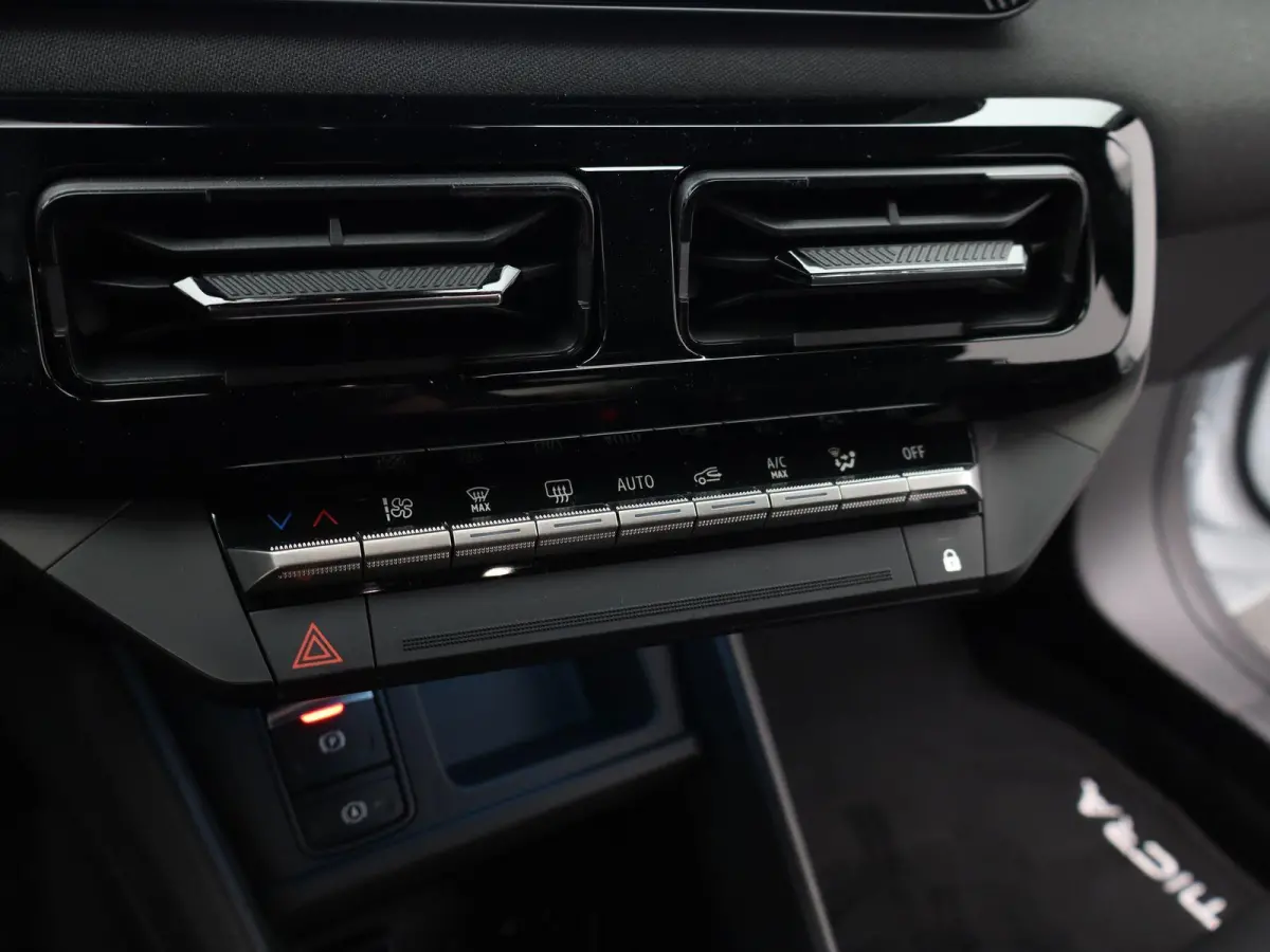 ADVANCE 52 kWh | Stoel- & Stuurverw. | Parkeercamera | Adapt. Cruise |