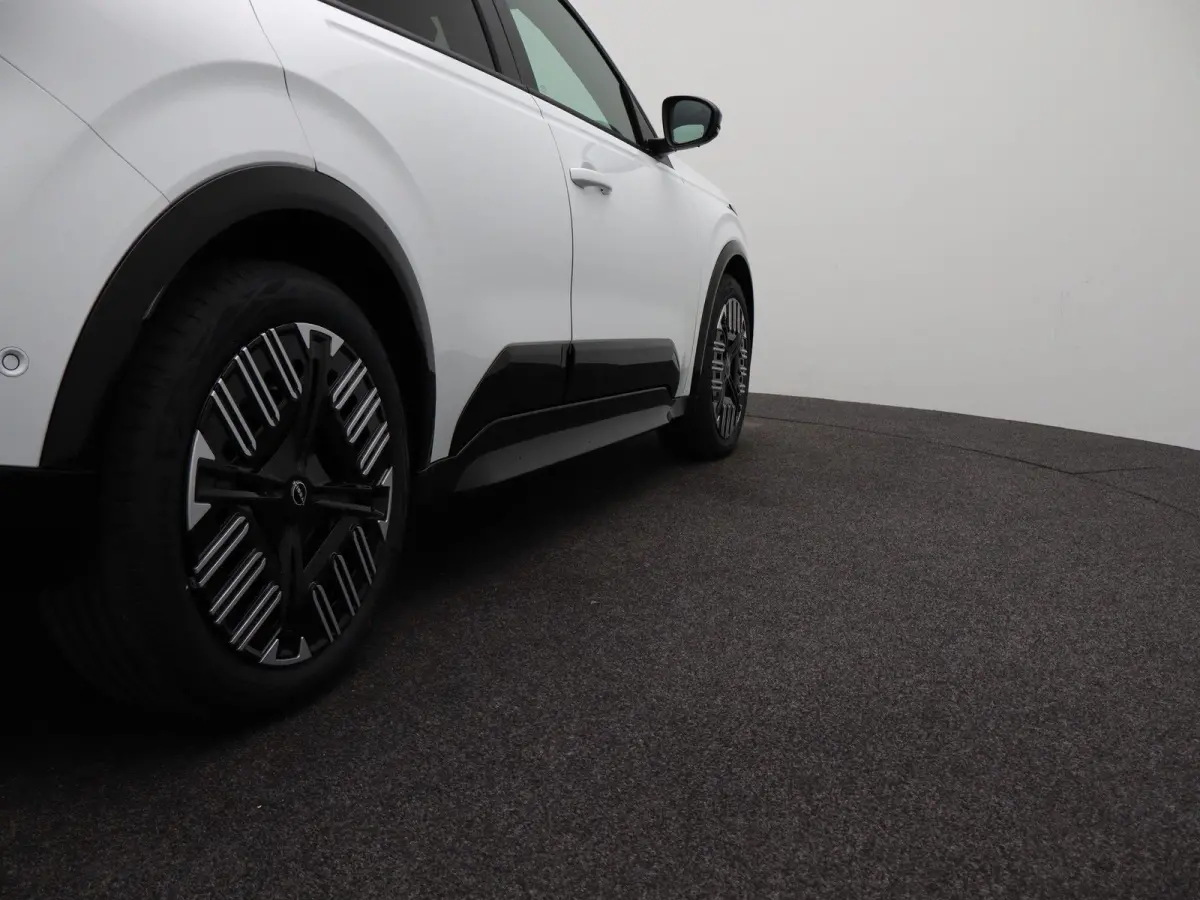 ADVANCE 52 kWh | Stoel- & Stuurverw. | Parkeercamera | Adapt. Cruise |