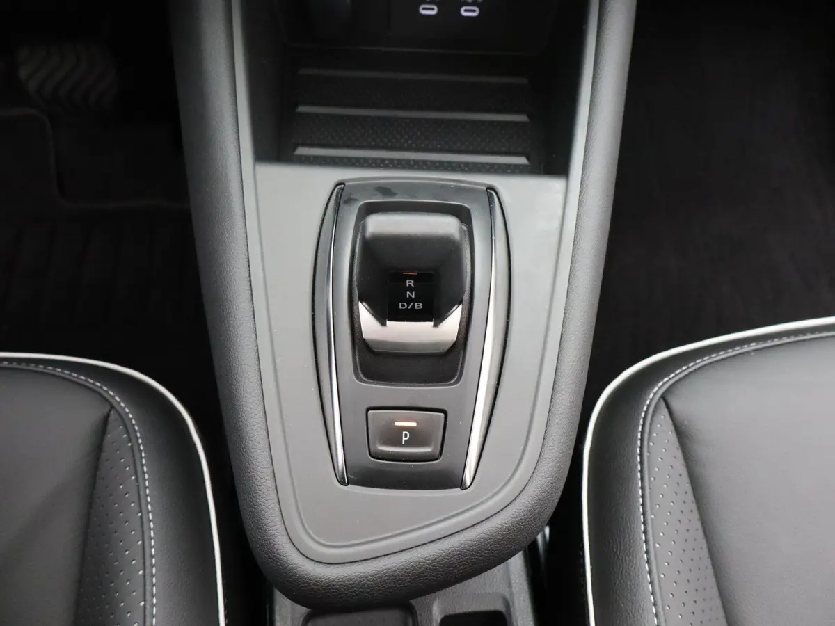 1.8 HEV AT Instyle | Harman Kardon | Lederen Bekl. | Schuif-/kanteldak |