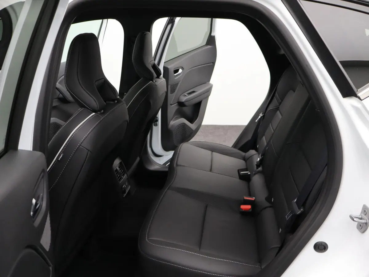 1.8 HEV AT Instyle | Harman Kardon | Lederen Bekl. | Schuif-/kanteldak |