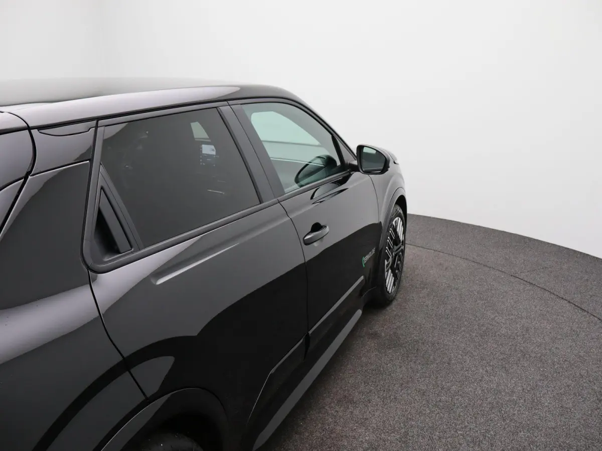 ENGAGE - Launch Edition 40 kWh | Google Navigatie | Parkeercamera |