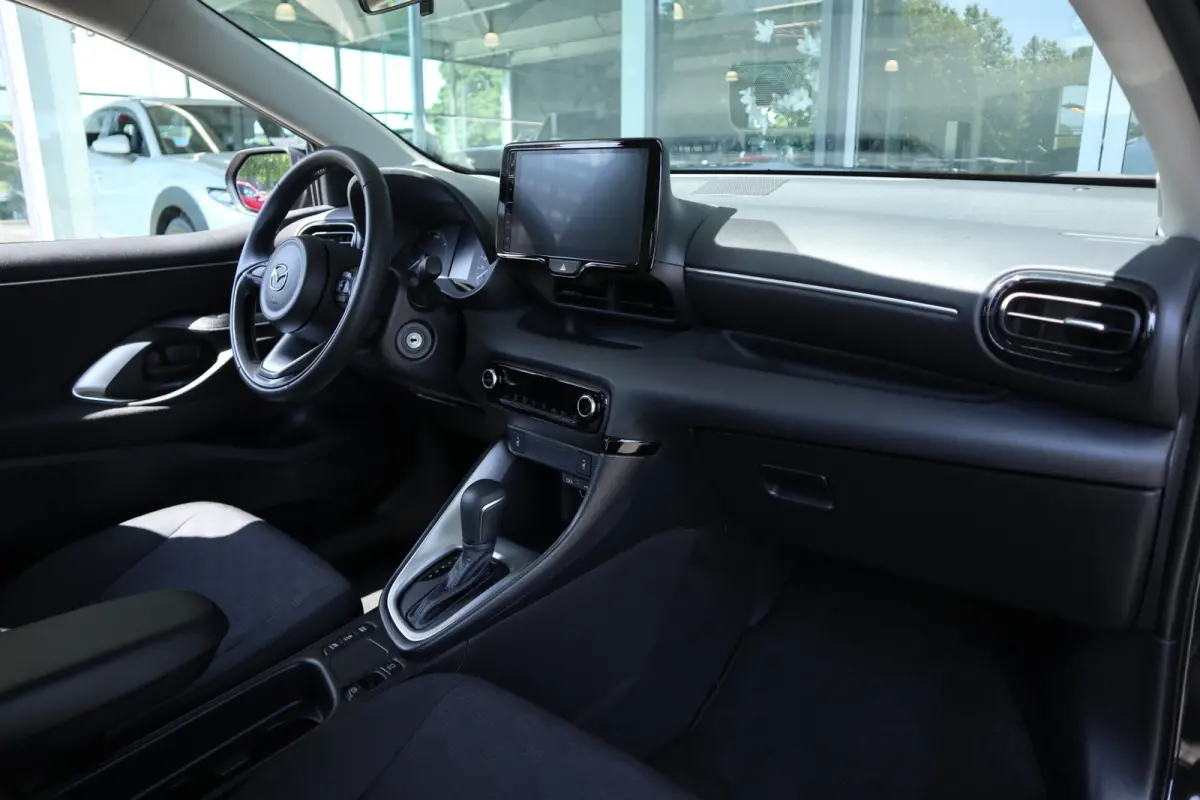 1.5 Centre-line Clima / Camera / Cruise / Apple-Anroid / ST-Verwarming / LM-Velgen