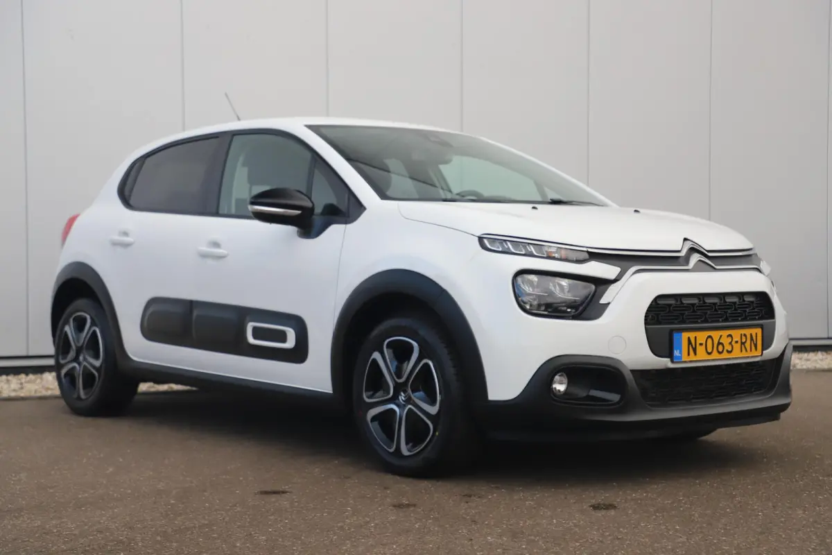 1.2 PureTech Feel Nieuwe DB Riem! Navigatie Carplay Android Clima Cruise Parkeersensor Lane Assist