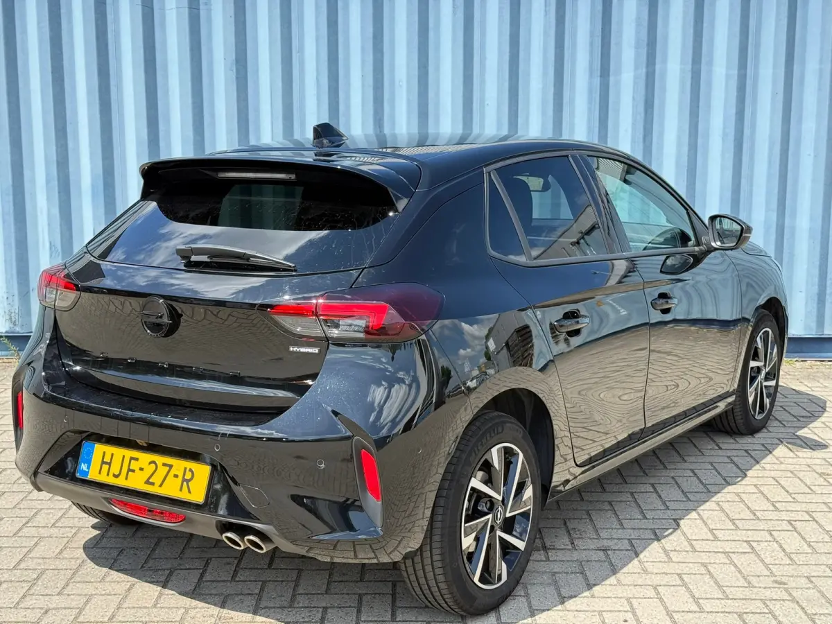 1.2 Turbo Hybrid GS Achteruitrijcamera | Keyless | Dode hoek detectie | Cruise control | Apple carplay & Android auto