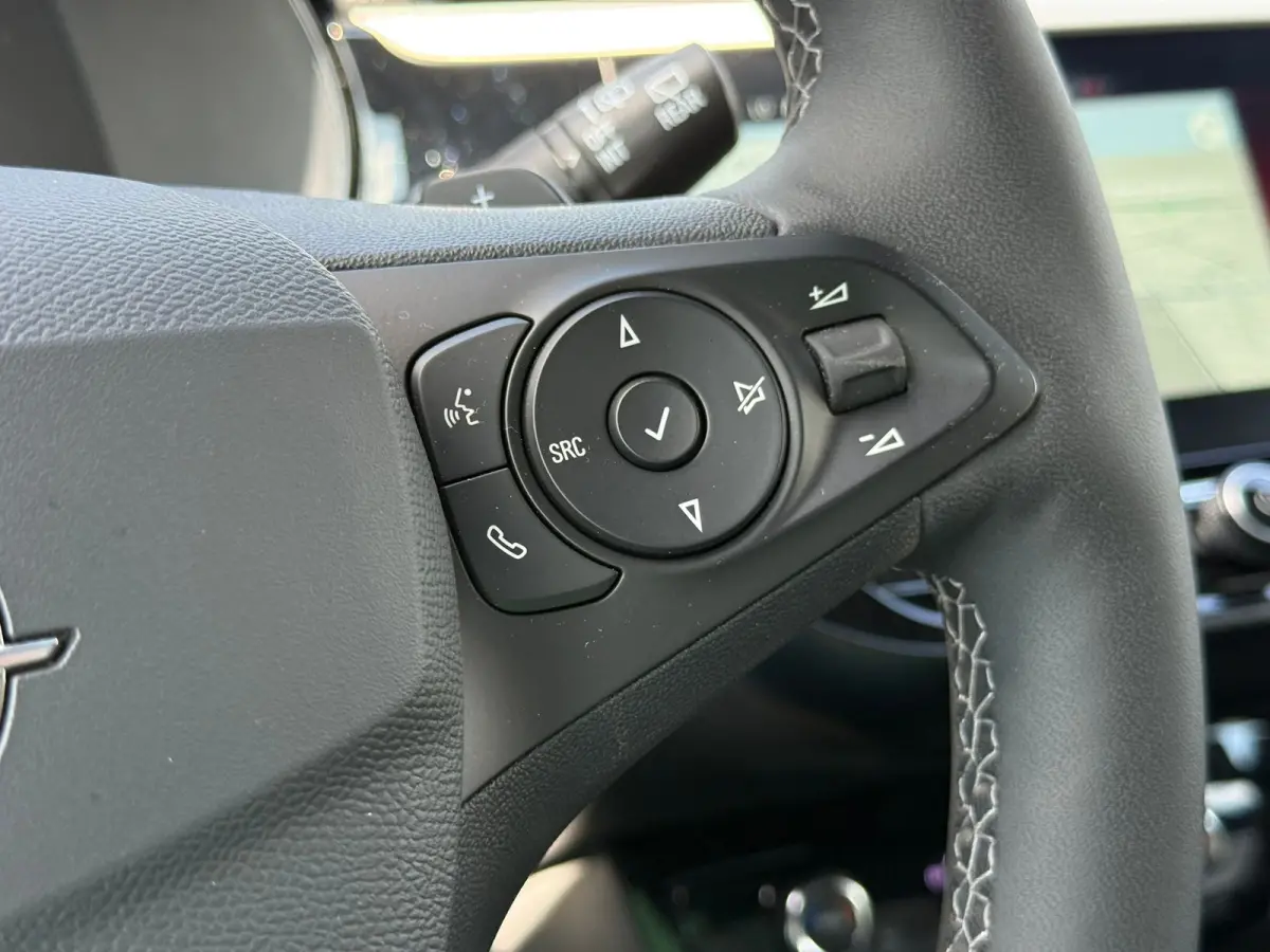 1.2 Turbo Hybrid GS Achteruitrijcamera | Keyless | Dode hoek detectie | Cruise control | Apple carplay & Android auto