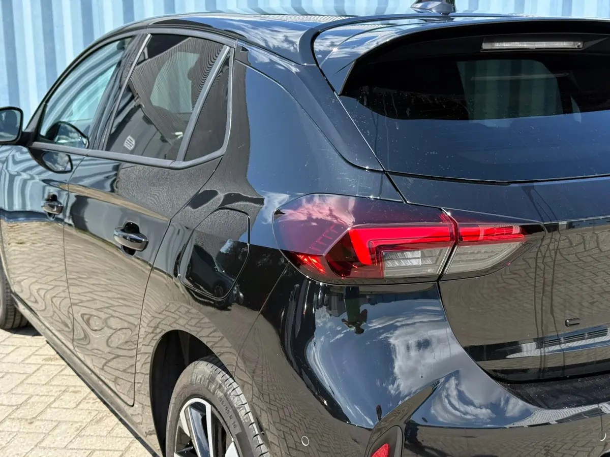 1.2 Turbo Hybrid GS Achteruitrijcamera | Keyless | Dode hoek detectie | Cruise control | Apple carplay & Android auto