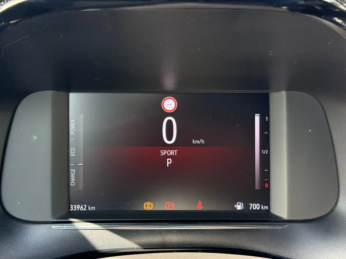 1.2 Turbo Hybrid GS Achteruitrijcamera | Keyless | Dode hoek detectie | Cruise control | Apple carplay & Android auto