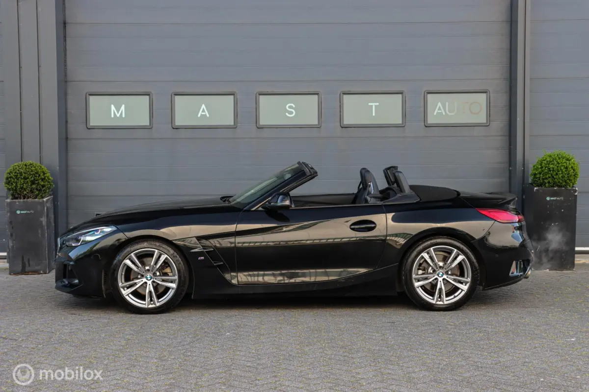 sDrive20i M-Sport|LED|Leder|Camera|Carplay