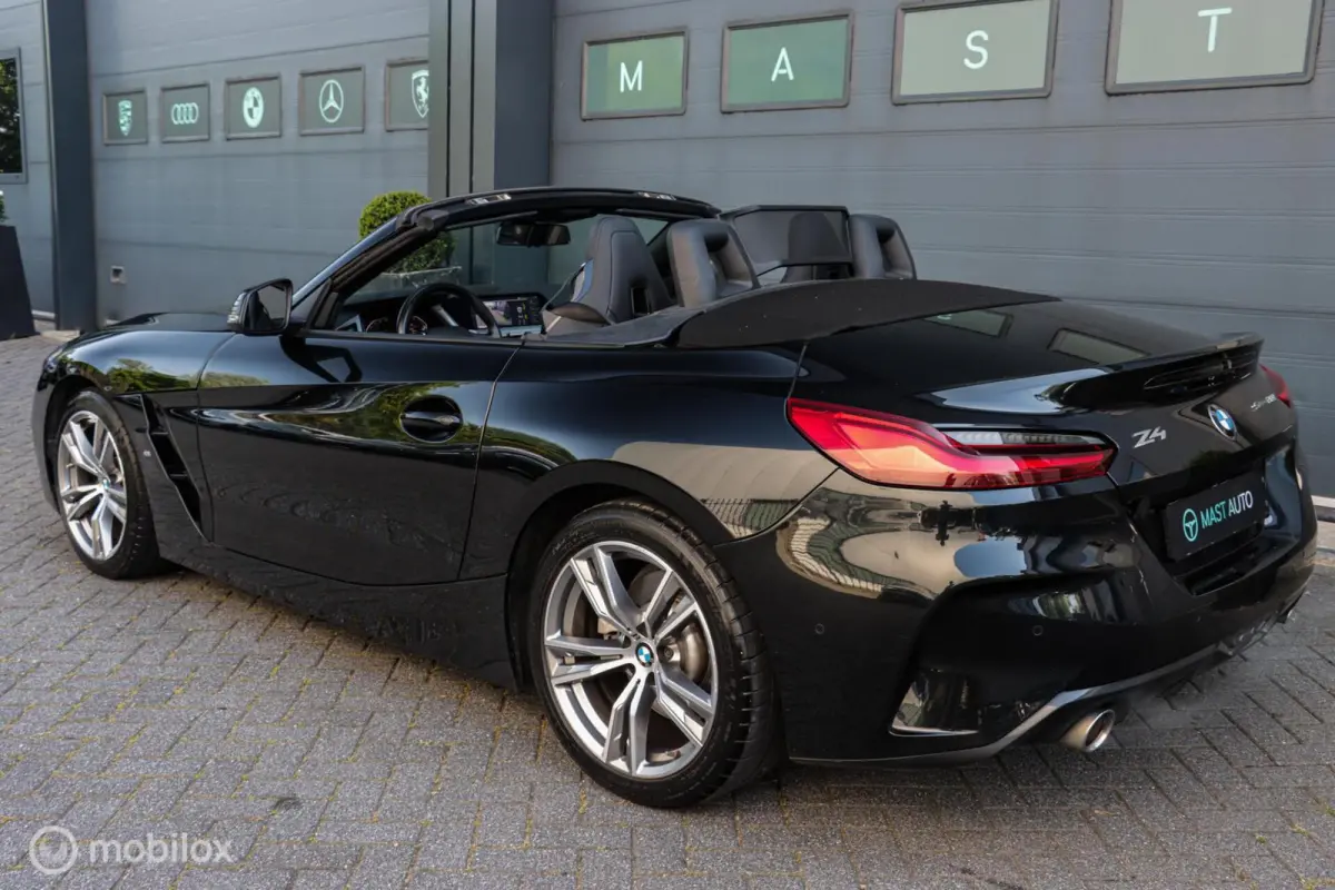 sDrive20i M-Sport|LED|Leder|Camera|Carplay