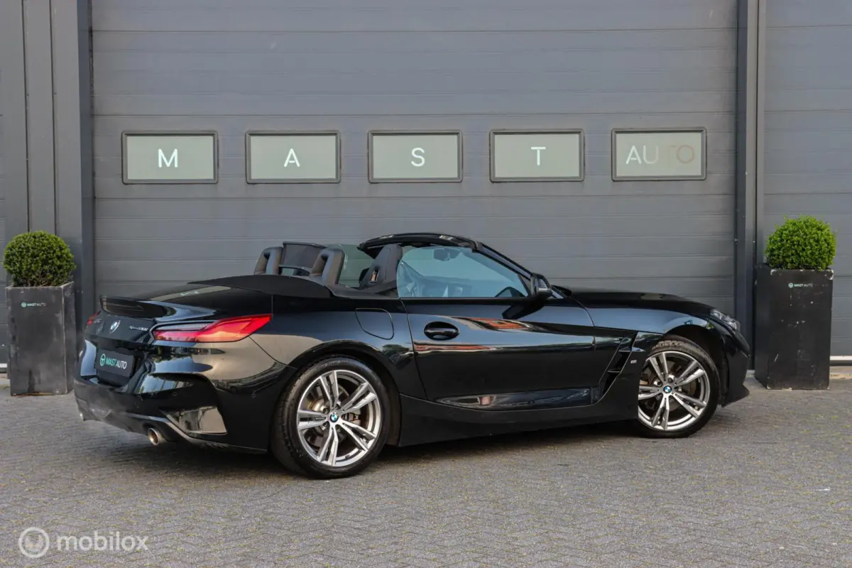 sDrive20i M-Sport|LED|Leder|Camera|Carplay