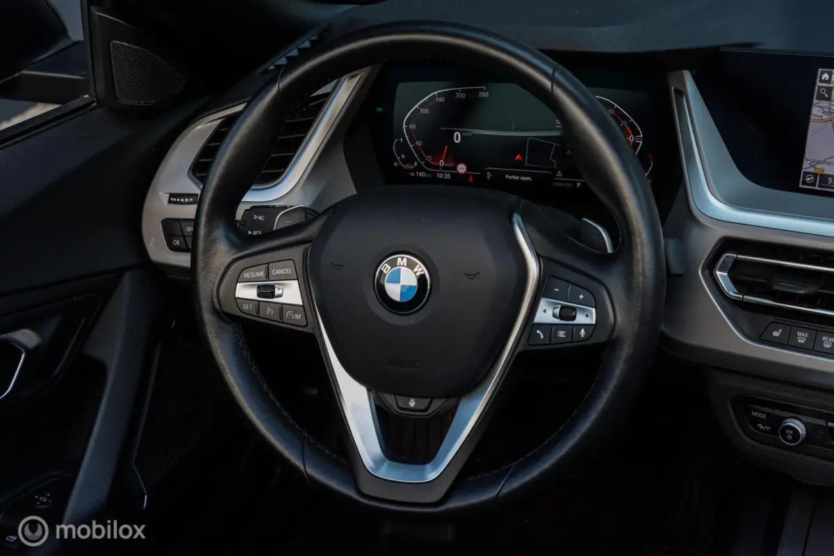 sDrive20i M-Sport|LED|Leder|Camera|Carplay