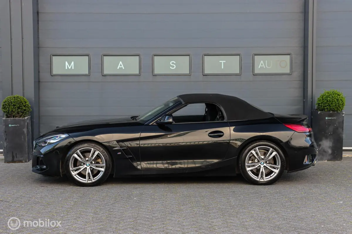 sDrive20i M-Sport|LED|Leder|Camera|Carplay