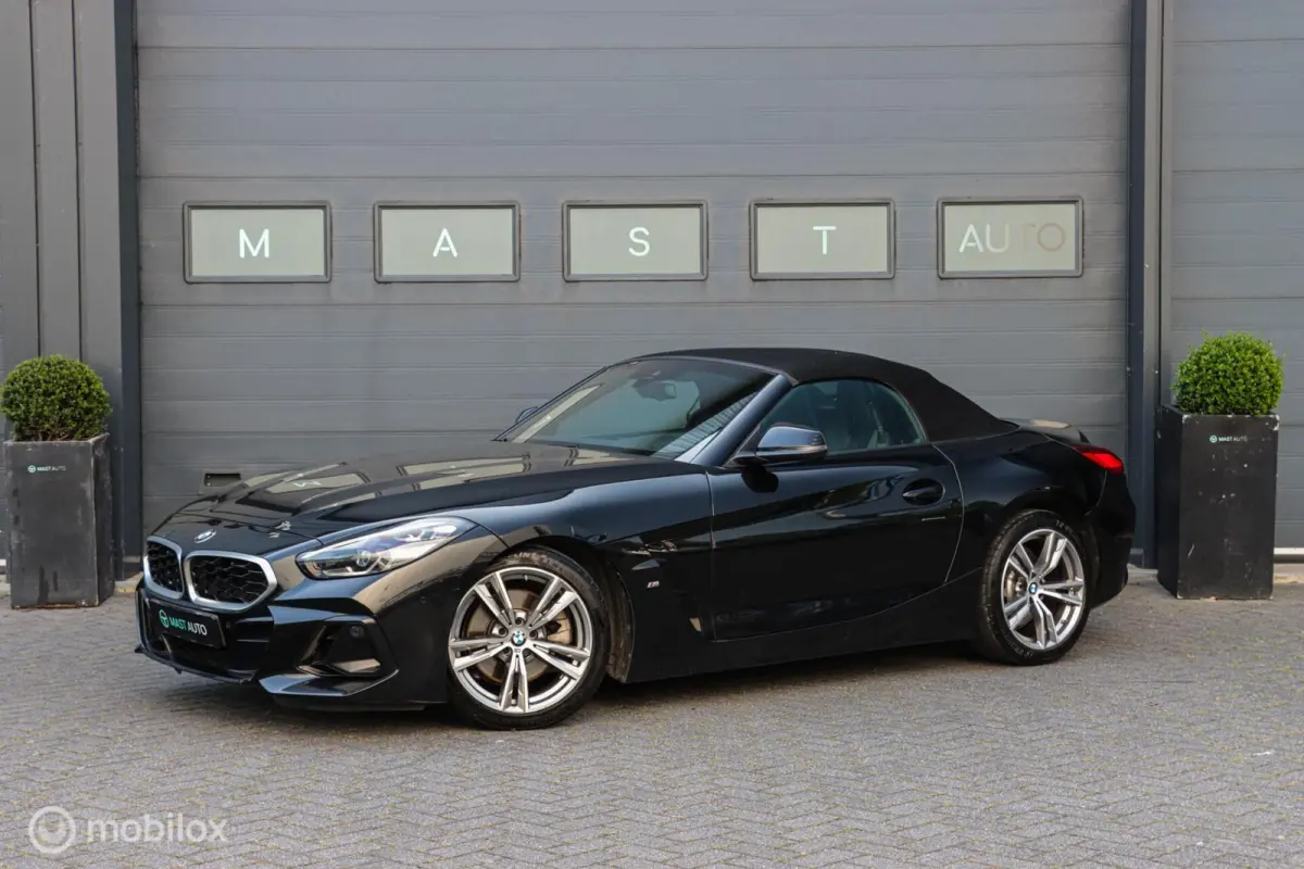 sDrive20i M-Sport|LED|Leder|Camera|Carplay