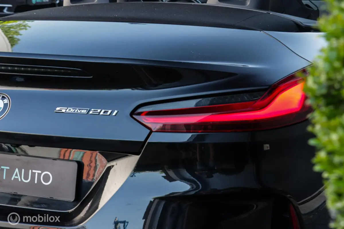 sDrive20i M-Sport|LED|Leder|Camera|Carplay