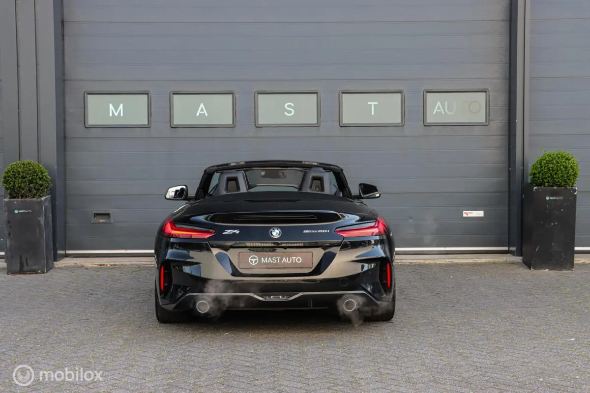 sDrive20i M-Sport|LED|Leder|Camera|Carplay