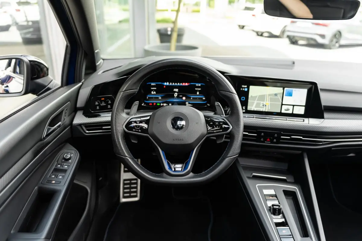 2.0 TSI R 4Motion Performance Akrapovic HUD