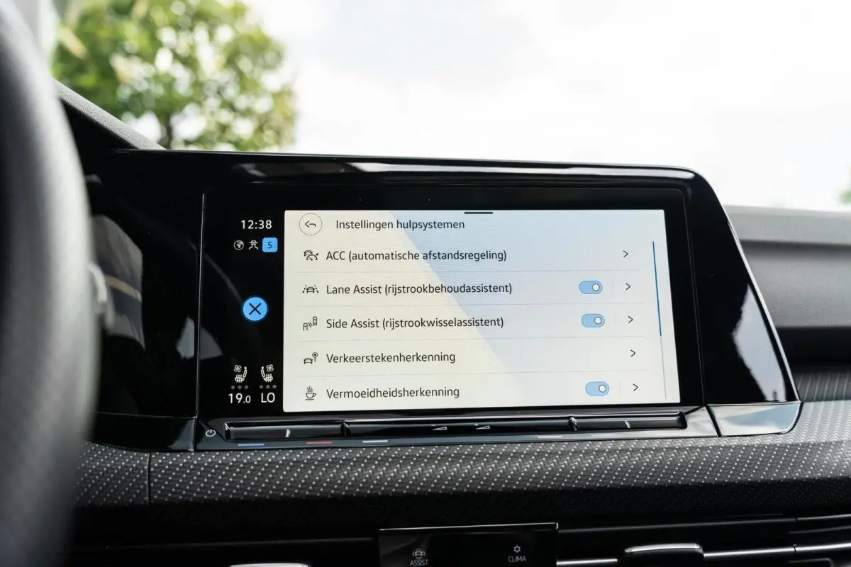 2.0 TSI R 4Motion Performance Akrapovic HUD