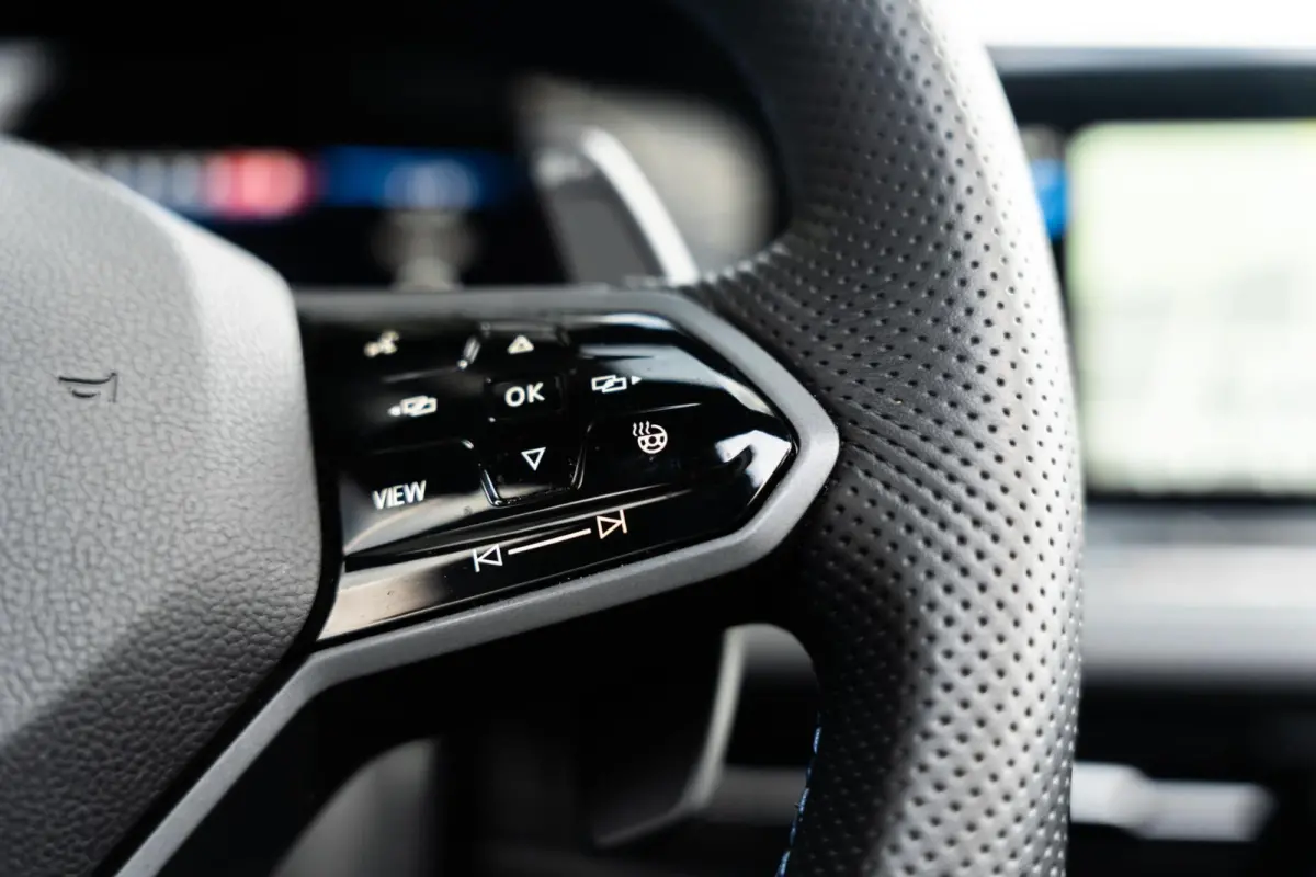 2.0 TSI R 4Motion Performance Akrapovic HUD