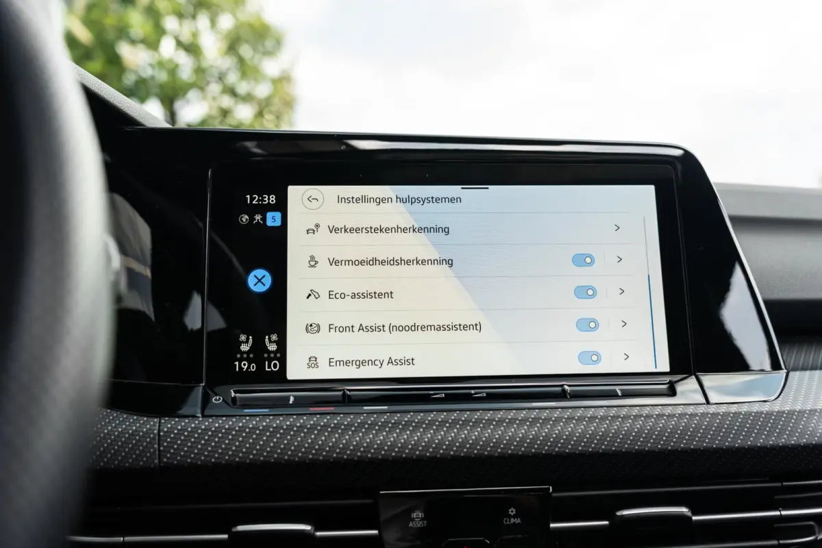 2.0 TSI R 4Motion Performance Akrapovic HUD