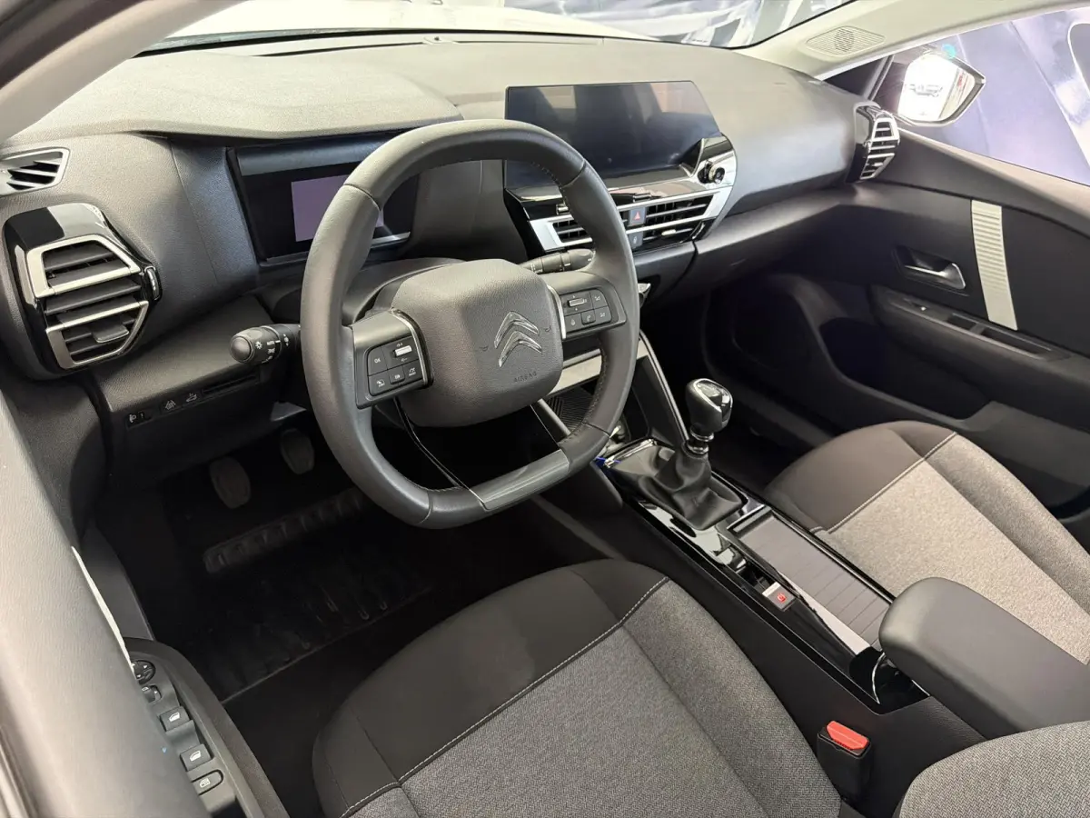 1.2 Puretech 100 You | Navigatie | Apple Carplay/Android Auto | Cruise control | Airco | LED