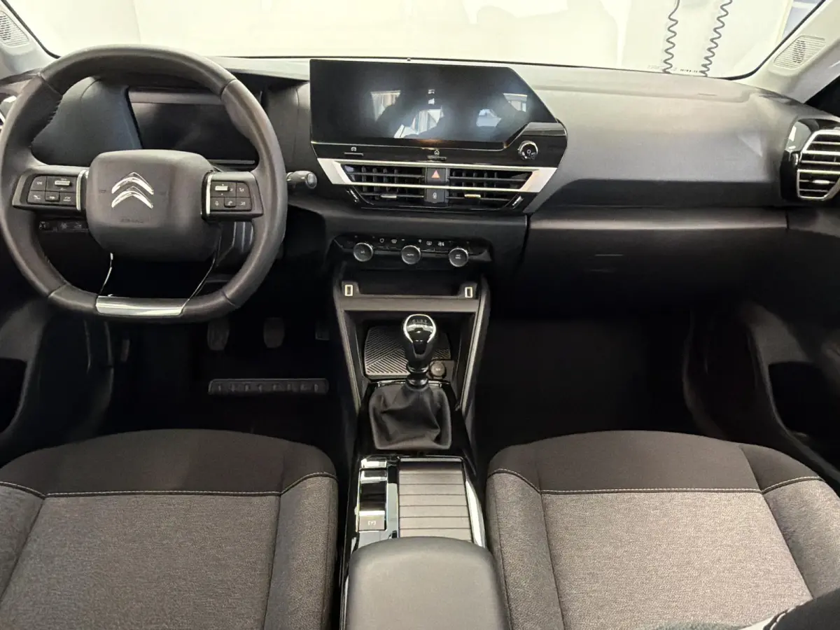 1.2 Puretech 100 You | Navigatie | Apple Carplay/Android Auto | Cruise control | Airco | LED