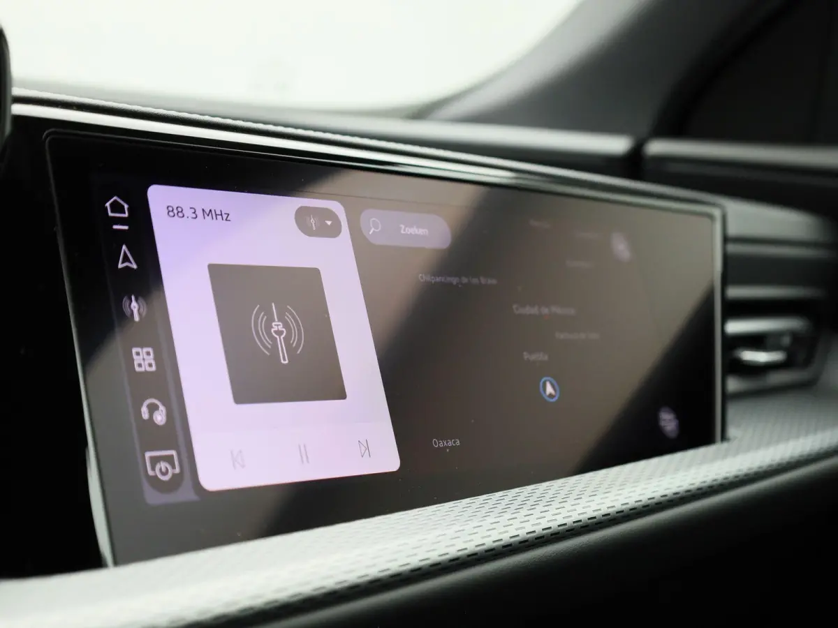 2.0 TFSI e-hybrid quattro S edition Competition Navigatie | Panorama-glasdak | Trekhaak | B&O | 21"LM Velgen | Stoelventilatie | Airco