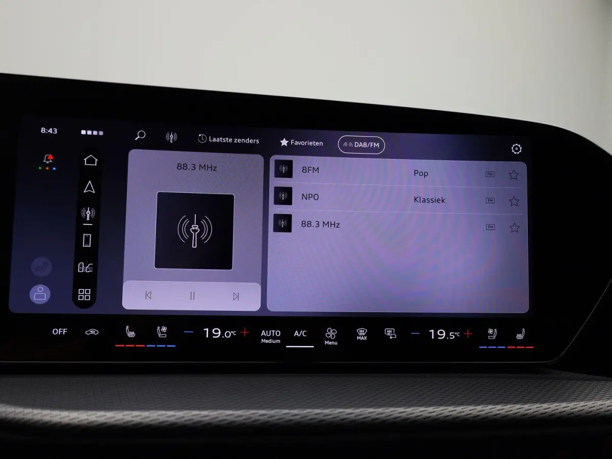 2.0 TFSI e-hybrid quattro S edition Competition Navigatie | Panorama-glasdak | Trekhaak | B&O | 21"LM Velgen | Stoelventilatie | Airco