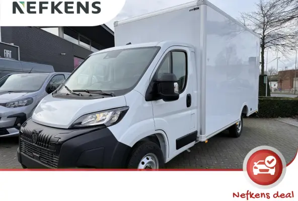 L3 3.5t Zwaar 180 pk | Bakwagen | Achteruitrijcamera | Parkeersensoren Achter | Airco | Cruise Control | DAB Ontvanger | 2 Zitplaatsen Rechtsvoor | Reservewiel | Buitenspiegels Elektrisch Ve