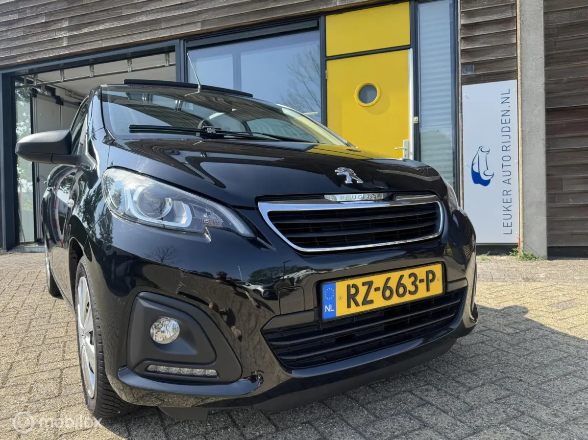 1.0 e-VTi ACTIVE CABRIO TOP