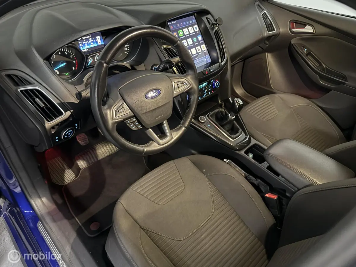 1.0 ST-Line/ Navi/ Led/ Apple CarPlay…