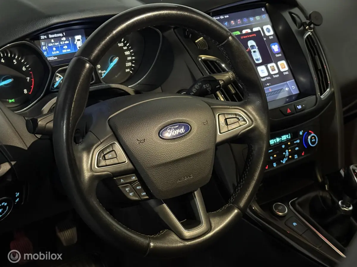 1.0 ST-Line/ Navi/ Led/ Apple CarPlay…