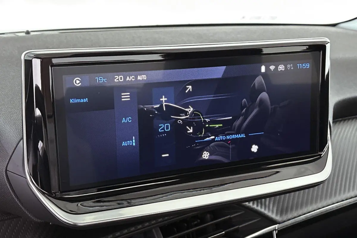 1.2 PureTech 100 Allure Apple CarPlay Climate Control